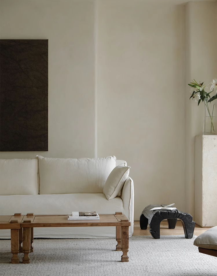 Half of the sofa Половина дивана