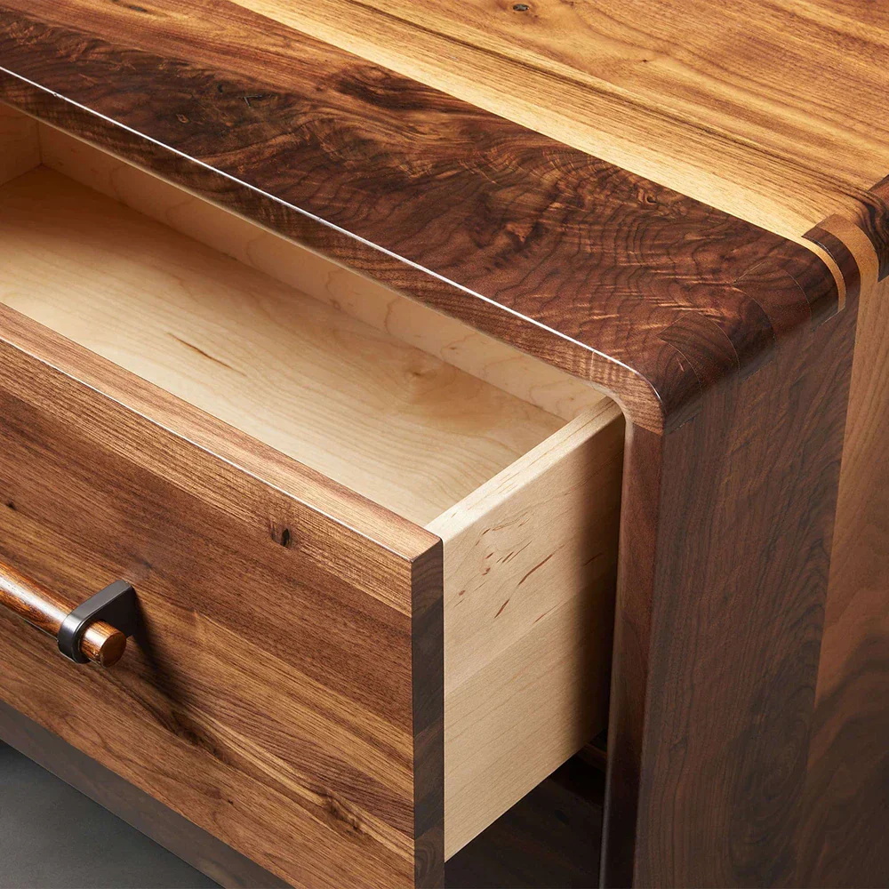 Винтаж с твердым деревом на французском стиле