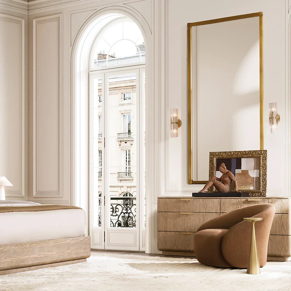 Деревянный комод с 9 дрейвами