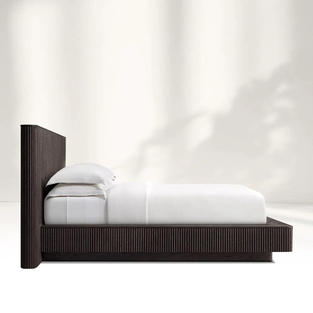 Современная натуральная кровать