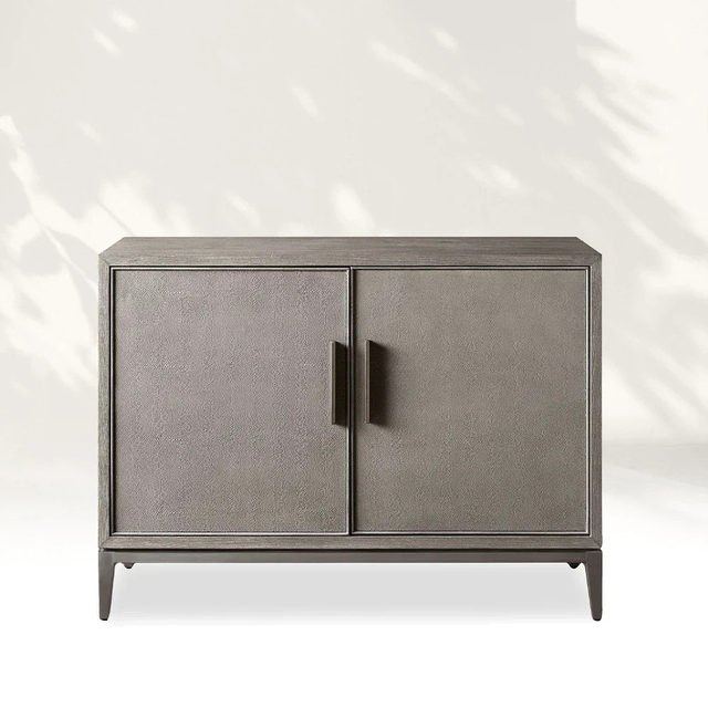 Деревянный шкаф для обуви