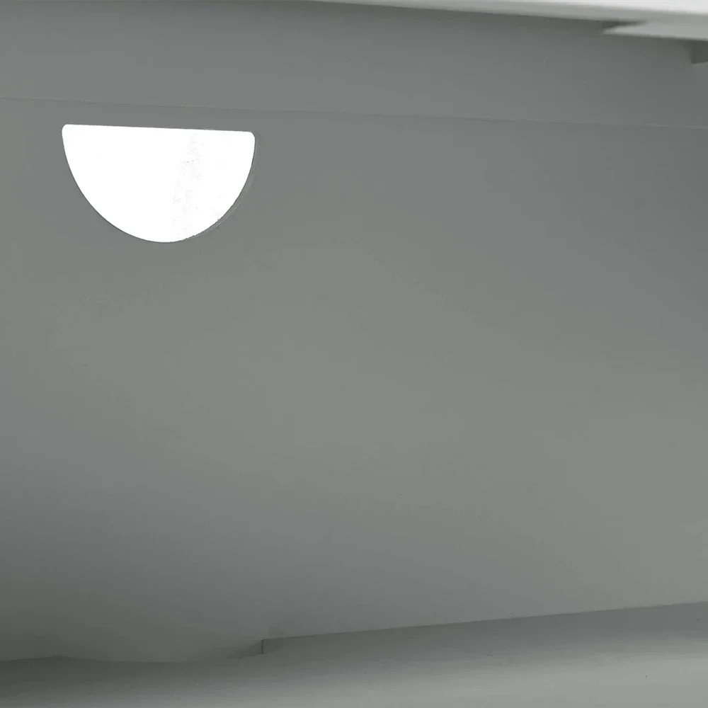 Модульная медиа -консоль с двойными книжными шкафами