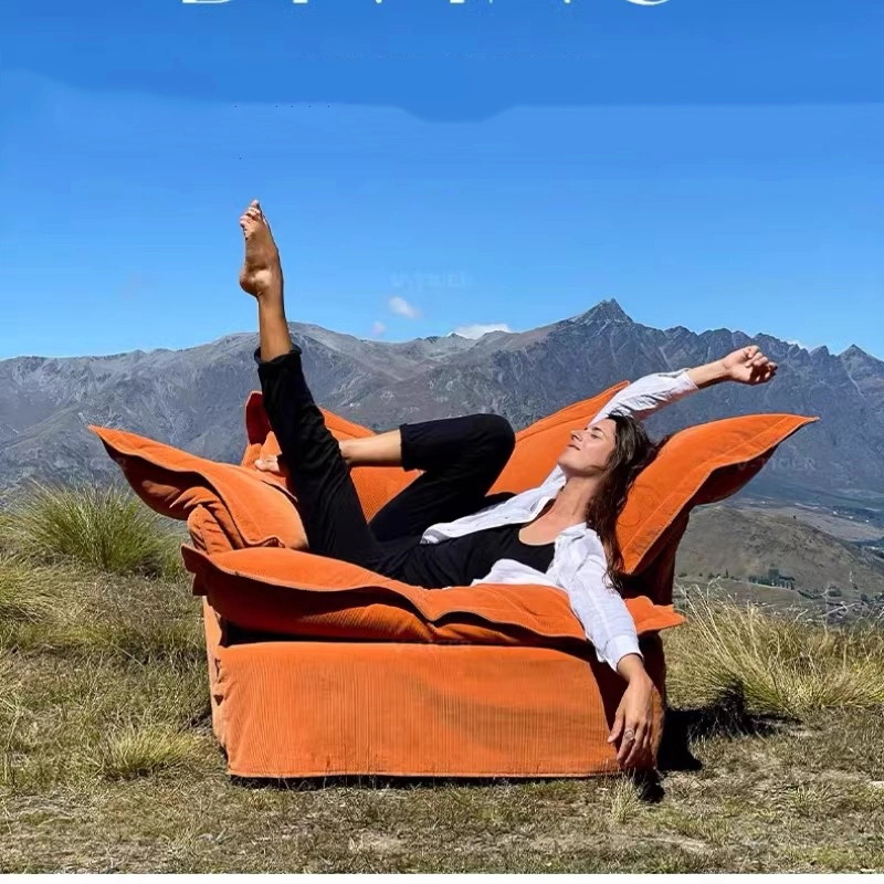 Тканевый диван