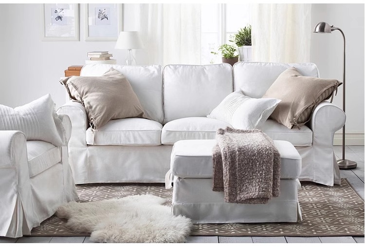 Съемный и моющий белый диван