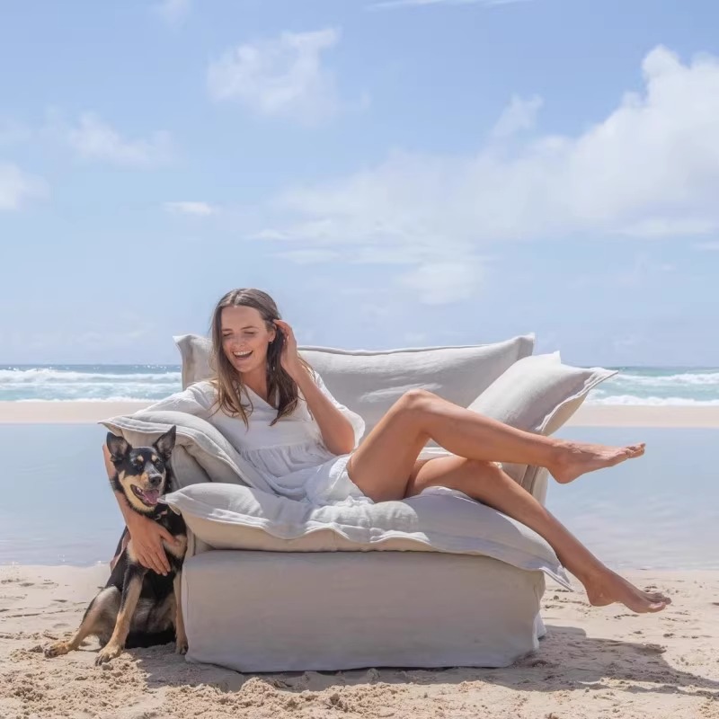 Тканевый диван