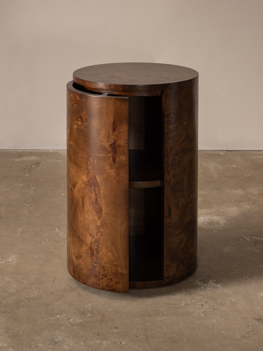 Vernier круглый стол натуральный