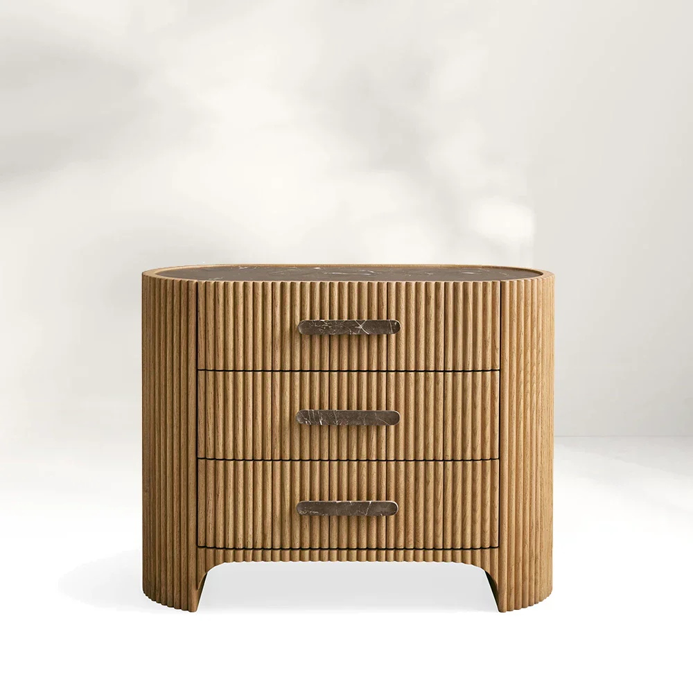 Стильная мраморная столовая с ретро ребристым рисунком