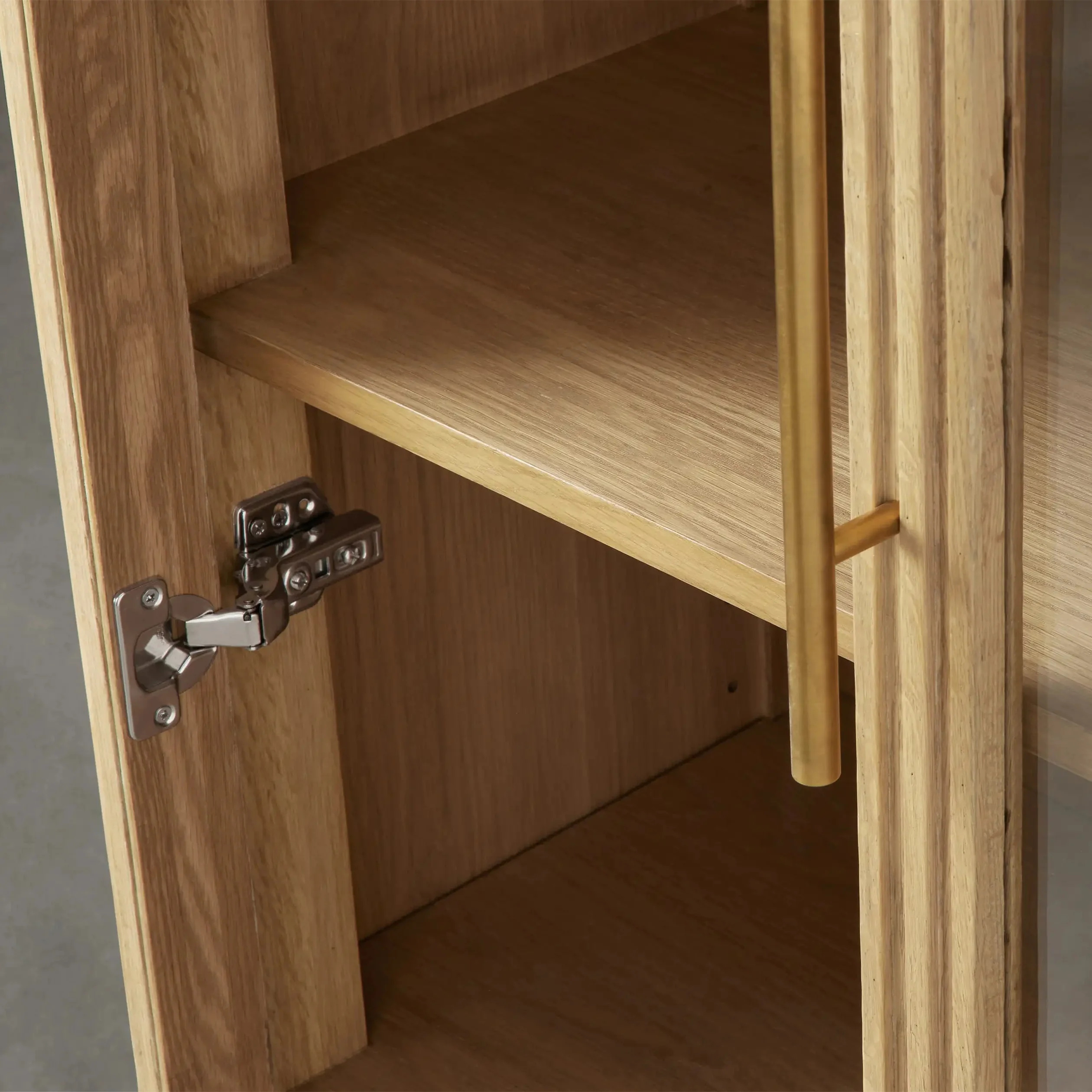 Современный - роскошный темный деревянный витринок