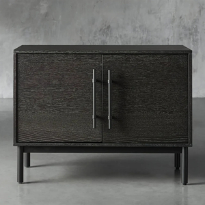 Простота двух дверного шкафа 