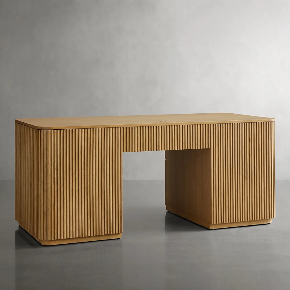 Стол написания дуба